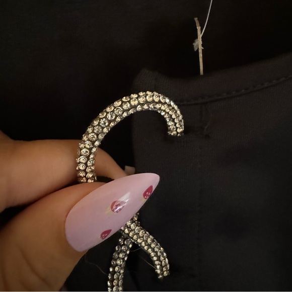 Like an angel • black crop top with silver rhinestone lace up - Picture 4 of 4